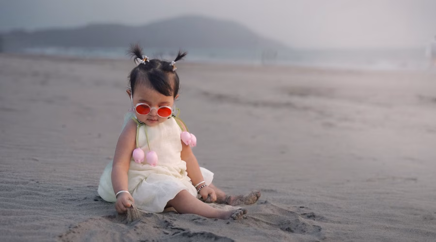 Le top 5 des lunettes de soleil pour bébés pour les protéger du soleil
